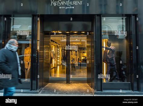 yves st laurent outlet.